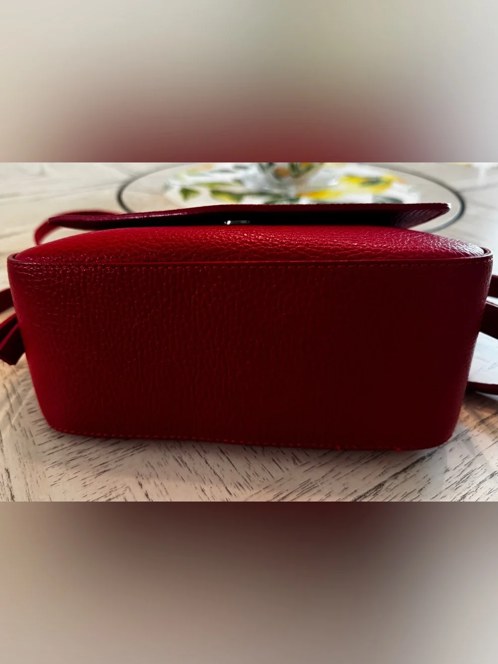 Carla Ferreri Red Pebbled Leather Crossbody Bag Made in Italy Adjustable Strap